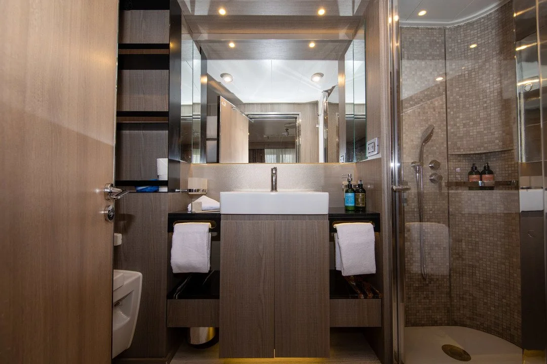 04-world-explorer-world-explorer-10