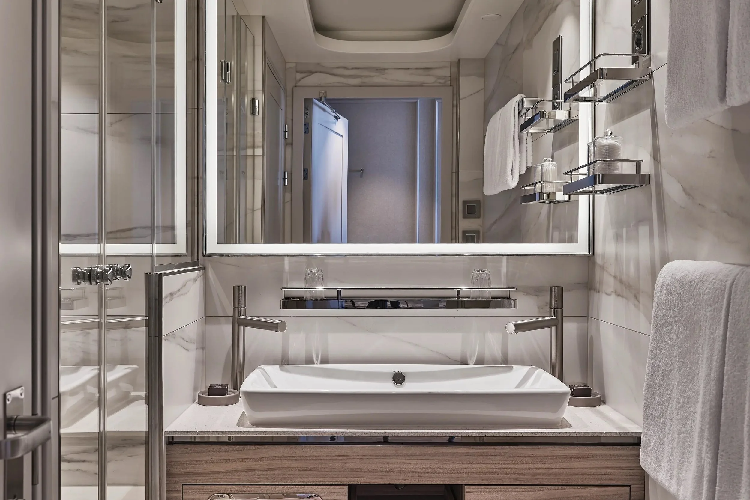 32-silver-endeavour-silver-endeavour-05