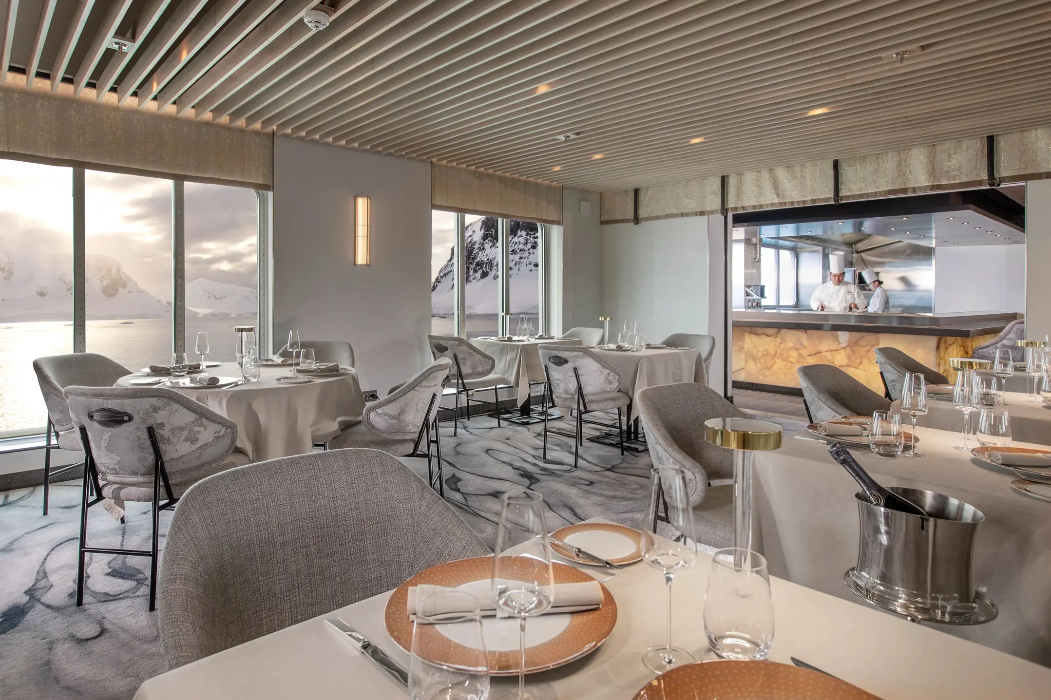 32-silver-endeavour-silver-endeavour-37