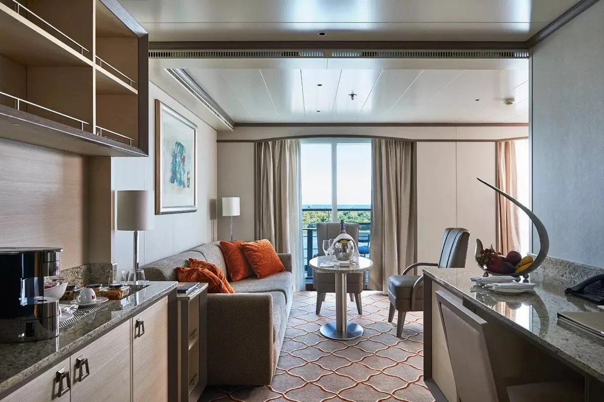 32-silver-endeavour-silver-endeavour-51