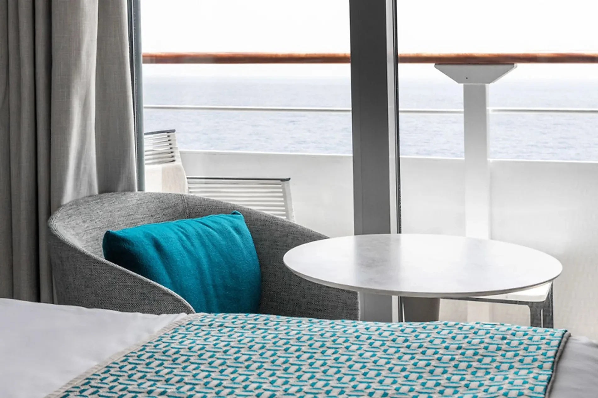 33-laustral-laustral-01