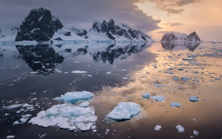 antarcticpeninsulaspots-49